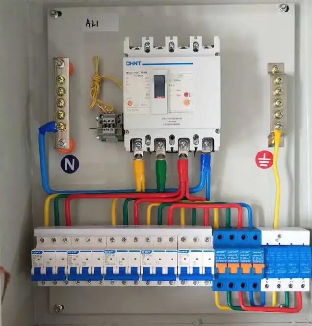  配電柜是強電還是弱電？